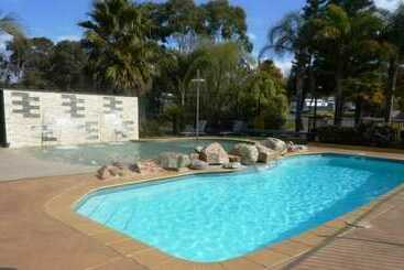 فندق Garden Of Eden Caravan Park