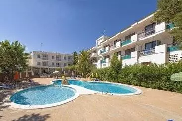 Apartamentos Cala Llonga Playa Ibiza