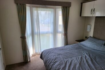 Hotel 2br Sleeps6 Fireplace Parking Patio Seaside