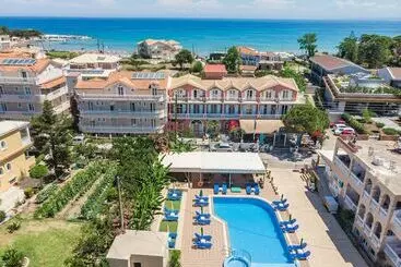 アパートホテル Aladdin Studio