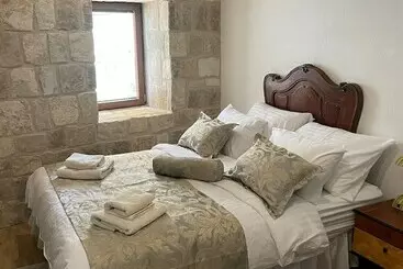 Majatalo Castle Inn