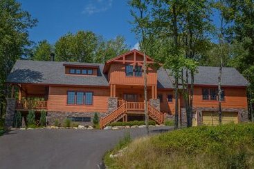 Cabane Rockledge Manor