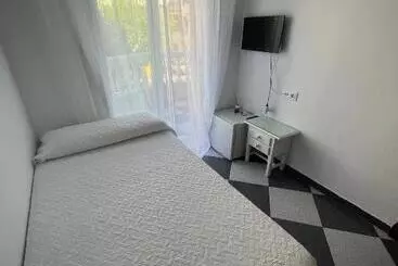 Hotel Hostal Restaurante La Giralda