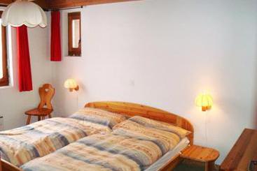 Hotel Vieux Valais D Kuster