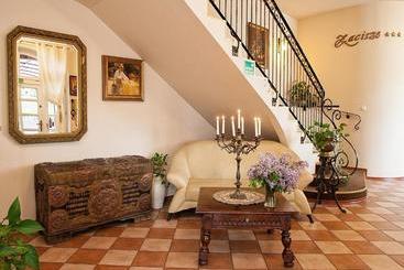 בית מלון כפרי Pensjonat Zacisze