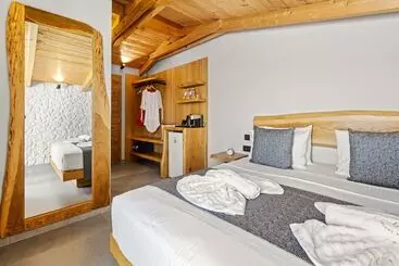ホテル Emily S Luxury Suites