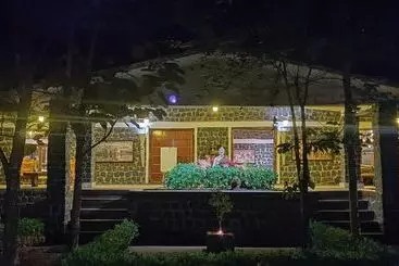 Lomakeskus Bandhavgarh Meadows