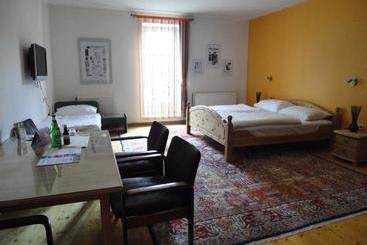 فندق Garni Zum Alten Gerberhaus