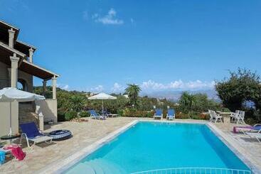 پانسیون Villa Nafsika With Amazing View