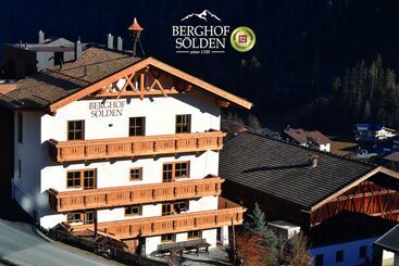 ホテル Berghof Soelden Anno 1588