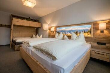 Central Hotel & Apart Mit Landhaus Central