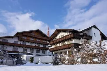 Central Hotel & Apart Mit Landhaus Central