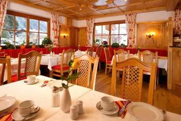 קוטג'' Bauernhof Schobergut