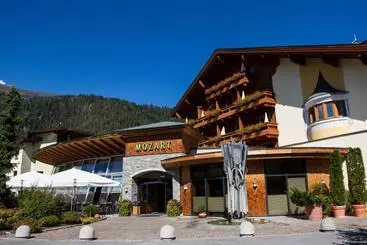 ホテル Mozartvital