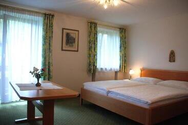 Bed and Breakfast Haslgut