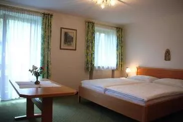 住宿加早餐 Haslgut