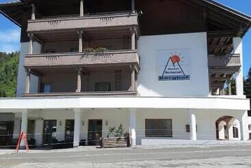 酒店 Berghof Nassfeld