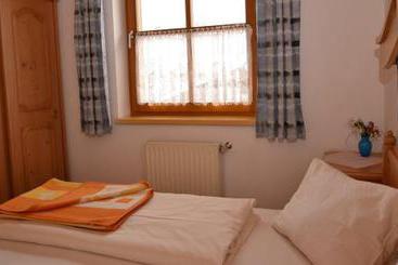 Bed and Breakfast Pension Stocker