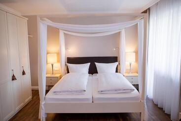 Hirsch1783 Hotel Landhaus