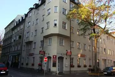 호텔 Pension Mona Lisa