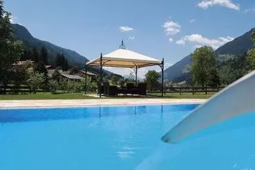 فندق Wiesenhof Gardenresort