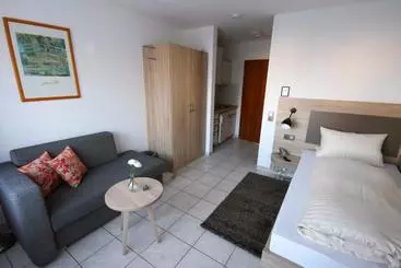 דירות לתיירים Appartements Biedermeier