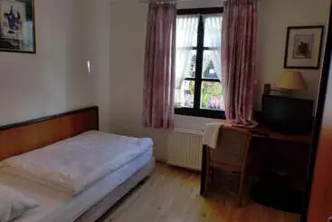 Отель Zur Post Dabringhausen Contactless Self Check In