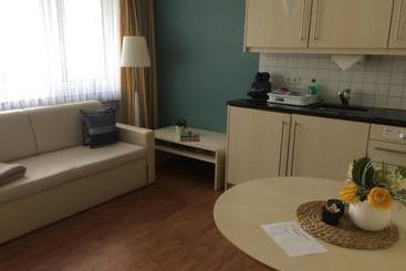 ツーリストアパートメント Ahrtal Apartments