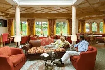 Отель Neuhausl Superior