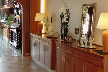 Отель Zum Löwen