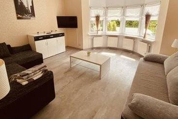 ツーリストアパートメント Apartment Erfordia Erfurt Am Egapark