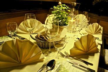 ホテル Breidenbacher Hof