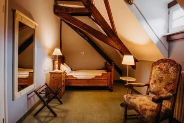 Отель Schloß Gehrden