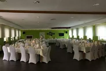 Hotel Feriendorf Waldfrieden