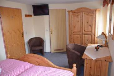 Pension Landhaus - Hempel