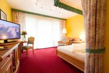 ホテル Pfalzblick