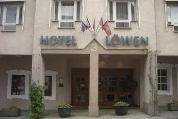 호텔 Zum Löwen