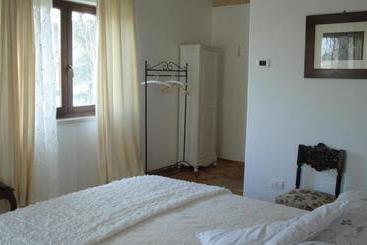 酒店 Taverna Centomani