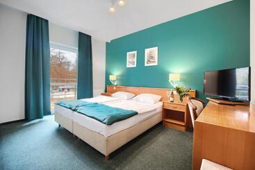 Hotel Villa Taaakaryba