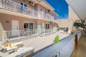 ペンション Nikos & Maria Studios Ii