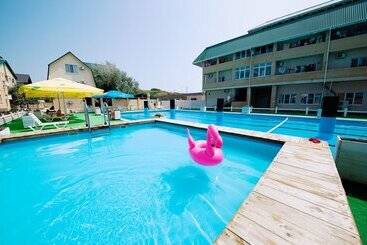 Отель Pansionat Ygra