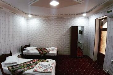 هتل Xonsaroy B&b