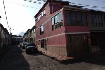 Pensionat Hospedaje La Nubia Manizales