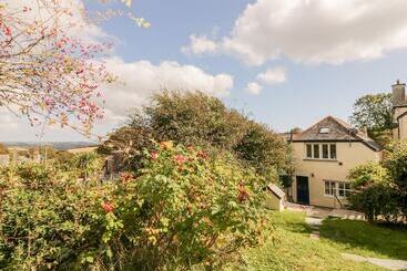 Cottage Swallows Loft