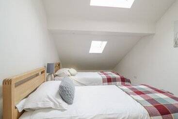 茅舍 Coney Garth Barn