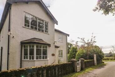 Casa Rural Eskholme Lodge