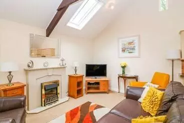 Lambkin Cottage