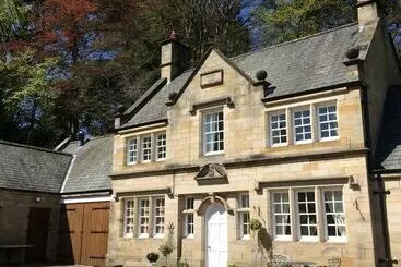 Manor Cottage