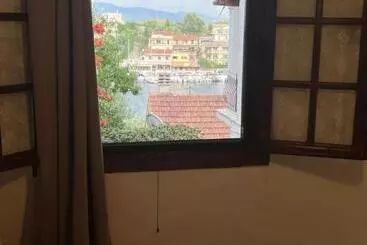 Majatalo Villa Perris Studios