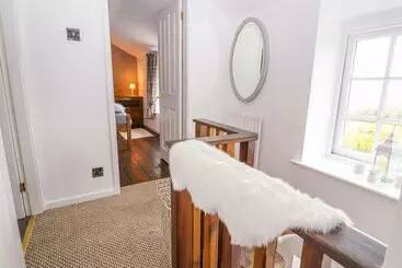 Woodland Cottage